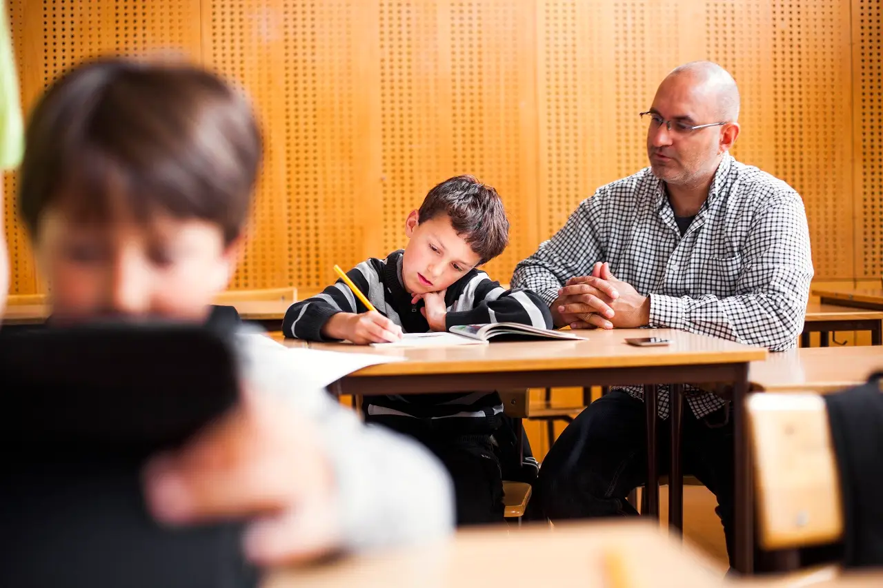 nondivergent child studying